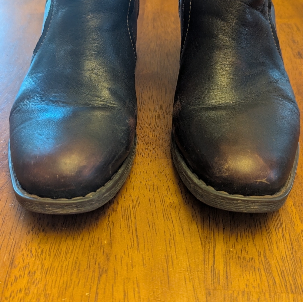 Born Brown Leather Women's Boots - Picture 8 of 9